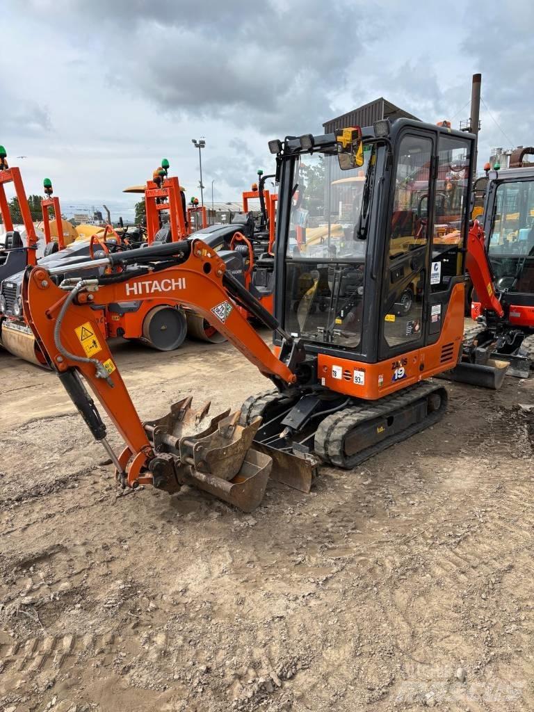 Hitachi ZX 19-6 Minigrävare < 7t