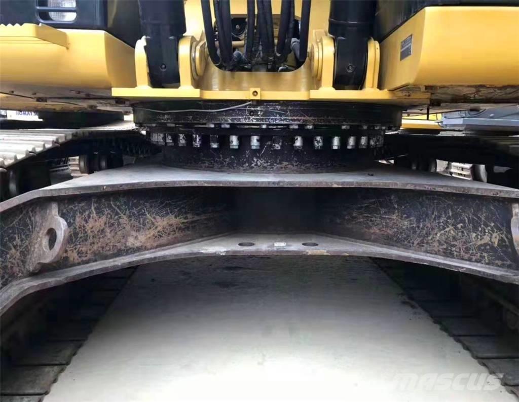 CAT 329D Bandgrävare