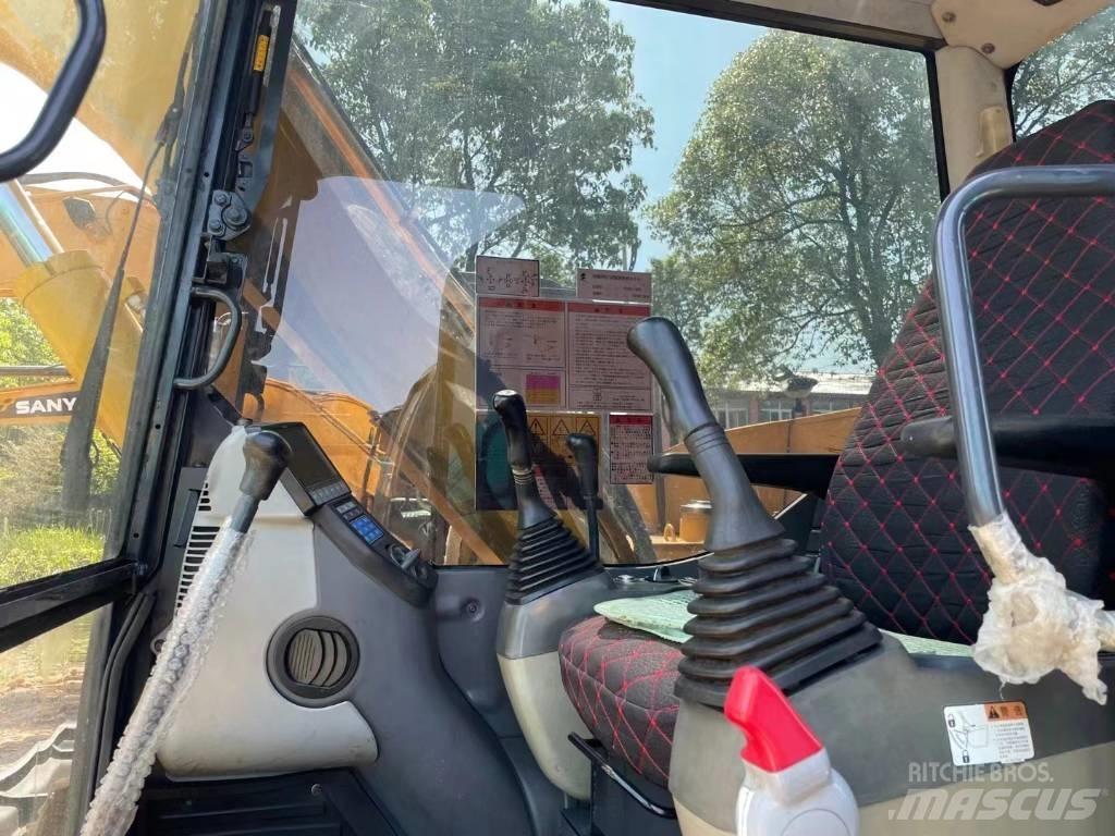 Komatsu PC70-8 Bandgrävare