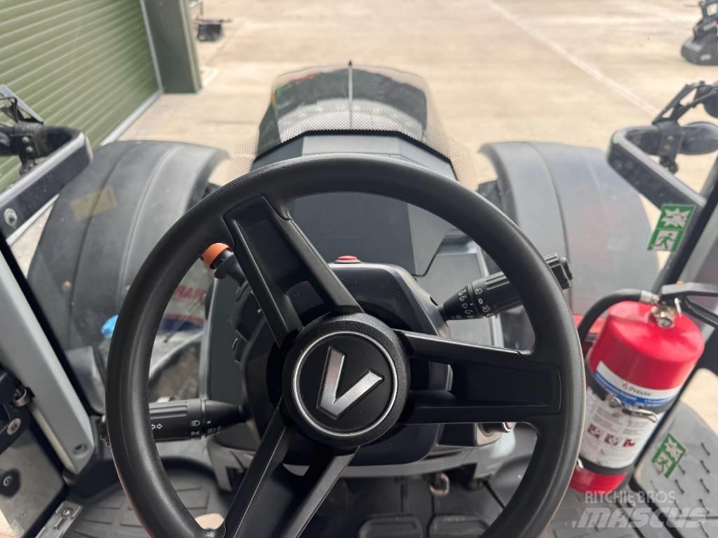 Valtra T 235 Direct Traktorer