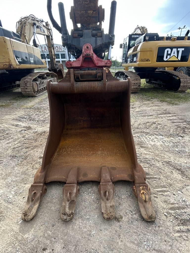 CAT 335 F L Bandgrävare