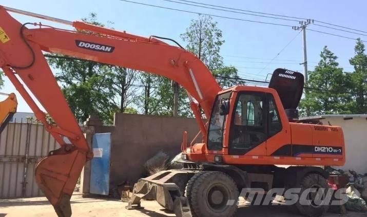Doosan DH210W-7 Hjulgrävare