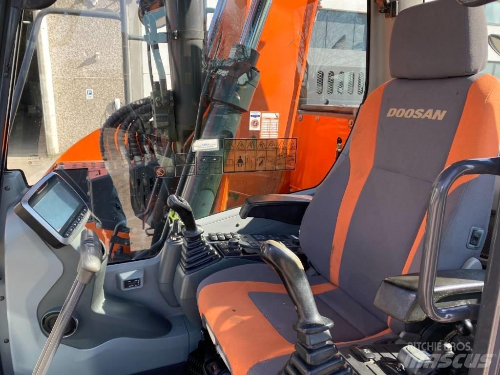 Doosan DX 140 LCR-5 Bandgrävare
