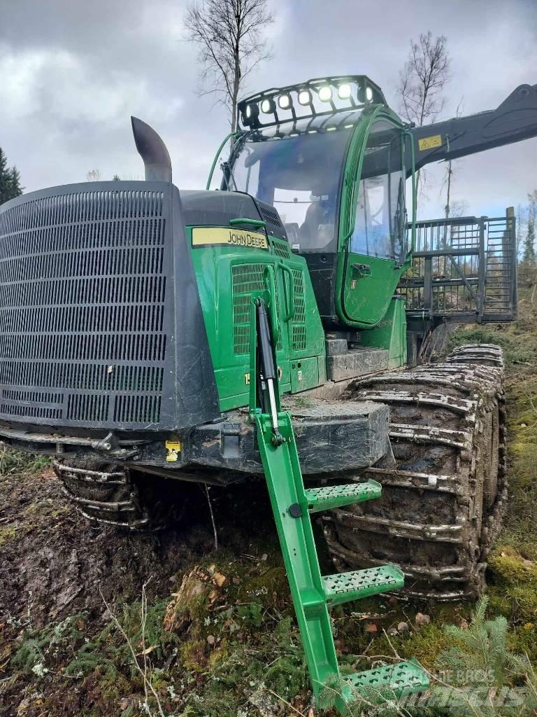 John Deere 1510 E Skotare