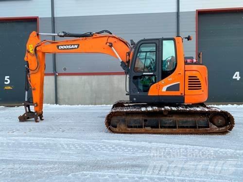 Doosan DX140LCR-5 Bandgrävare