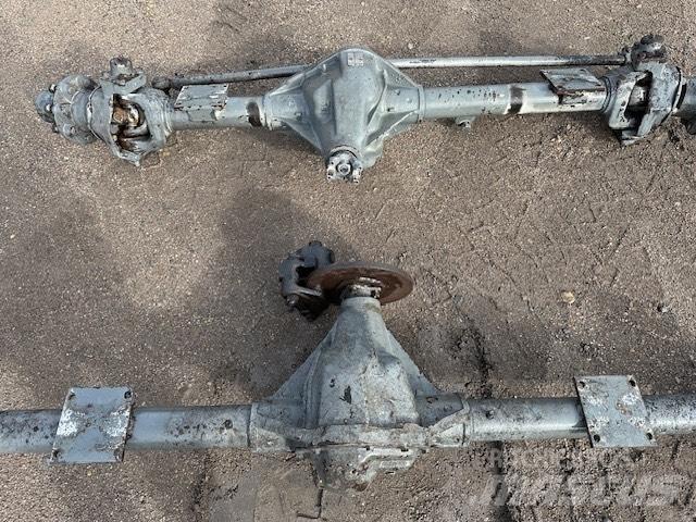 SkyJack sj8831 axles Saxliftar