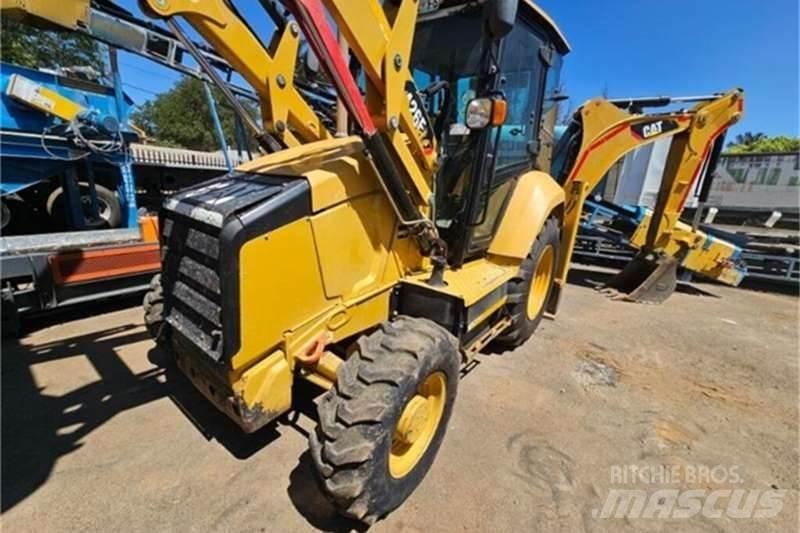 CAT 426F2 TLB Grävlastare