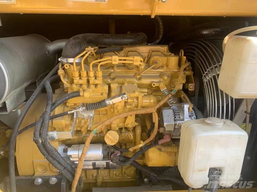 CAT 307E Bandgrävare