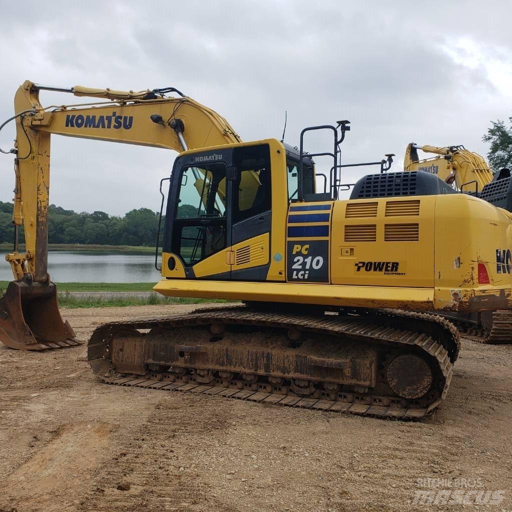 Komatsu PC210LCi-10 Bandgrävare