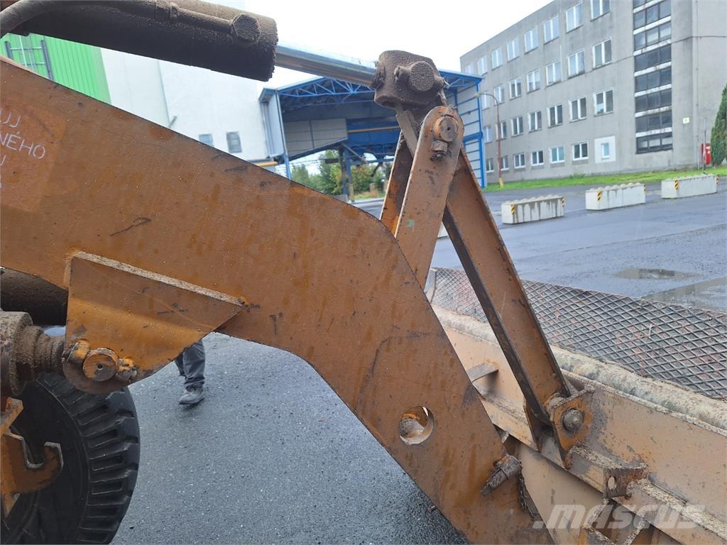 ZTS HON UN 053 Övriga bilar