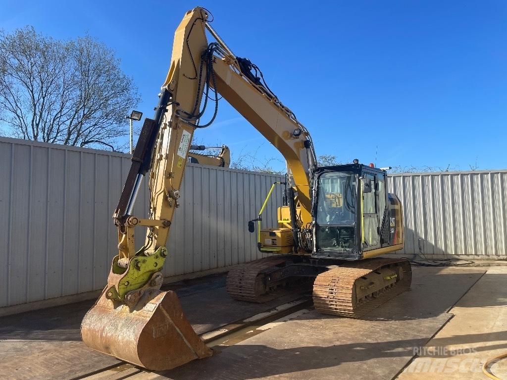 CAT 313 F L Bandgrävare