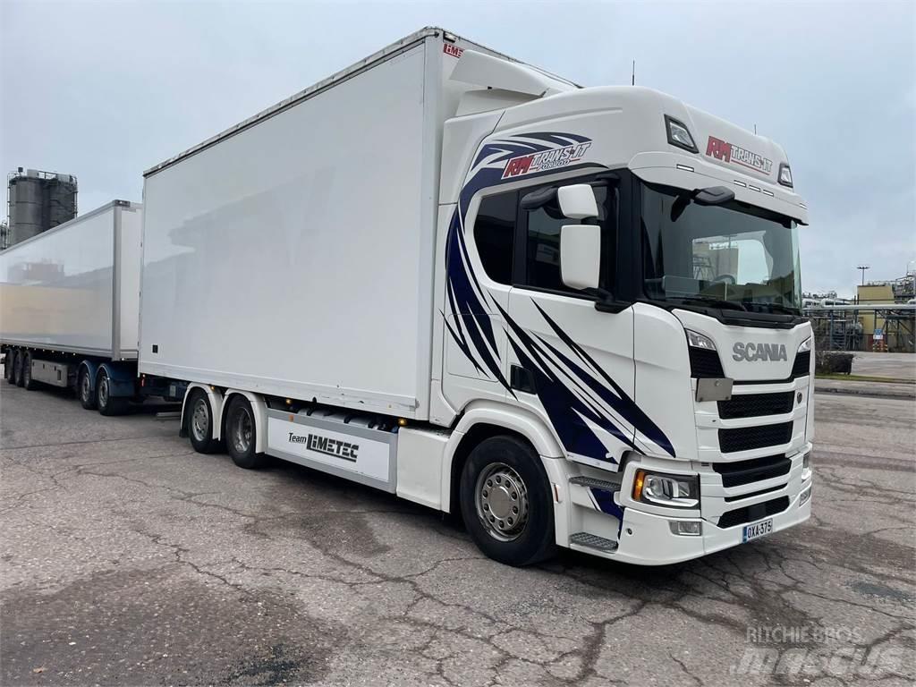Scania R 500 6X2 Skåpbilar