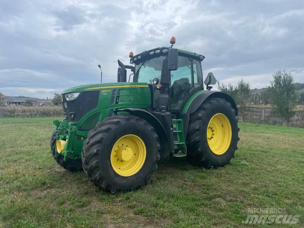 John Deere 6250 R Traktorer