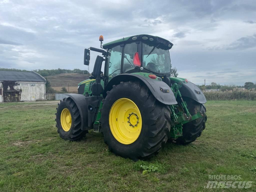 John Deere 6250 R Traktorer