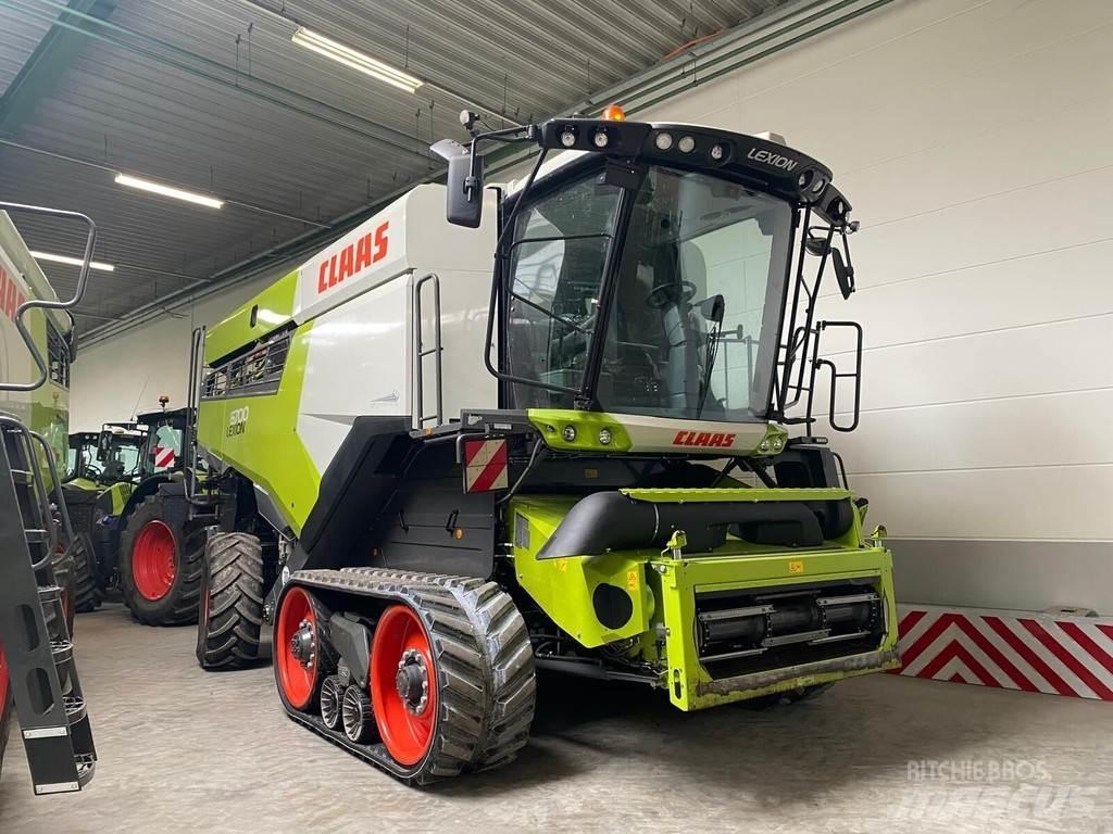 CLAAS 6700TT 4WD Skördetröskor
