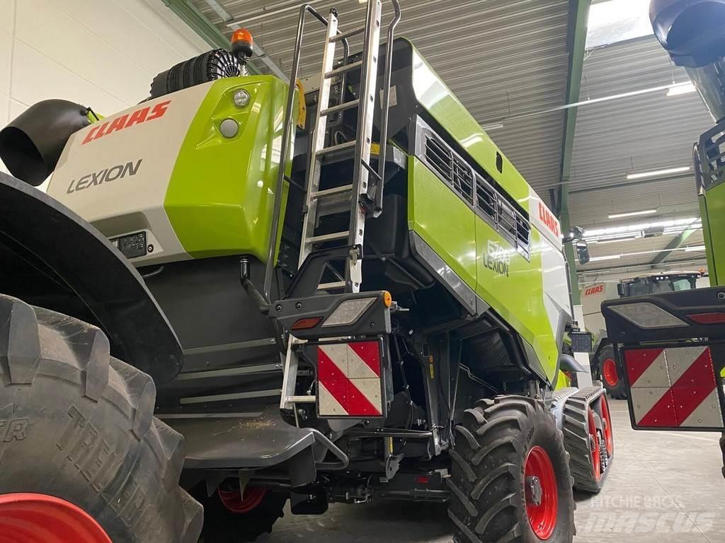 CLAAS 6700TT 4WD Skördetröskor