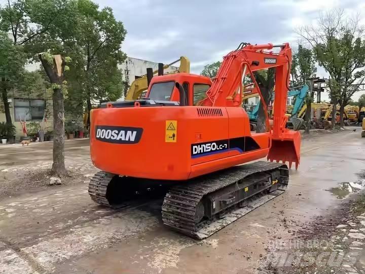 Doosan DH 150 LC-7 Bandgrävare