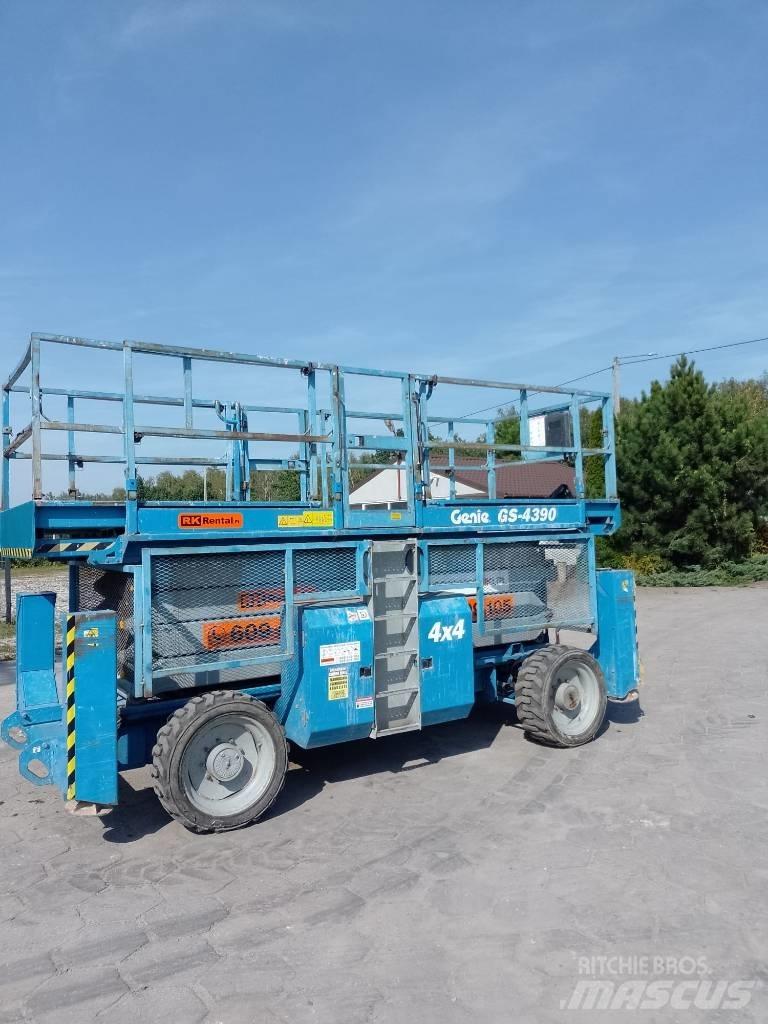 Genie GS 4390 Saxliftar
