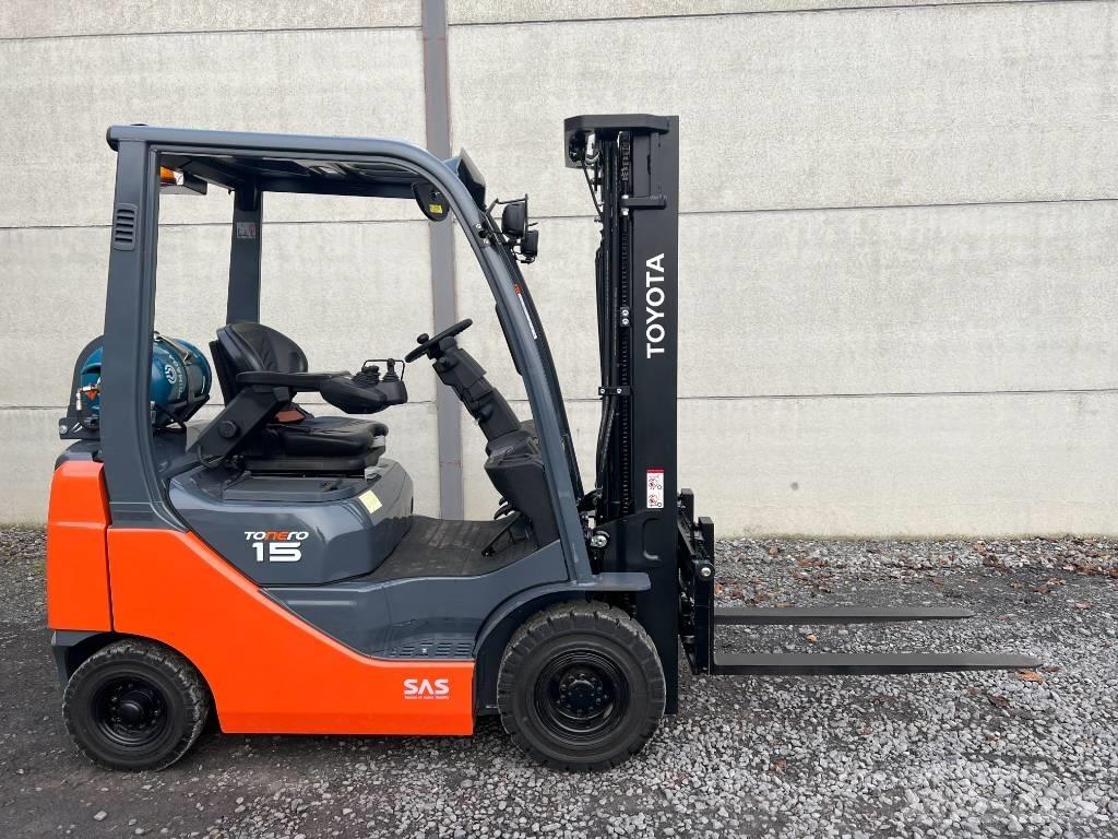 Toyota 02-8 FGF 15 Gasolmotviktstruckar
