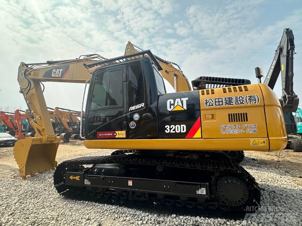 CAT 320 D Midigrävmaskiner 7t - 12t
