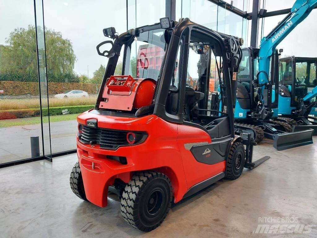 Linde H 25 T Gasolmotviktstruckar