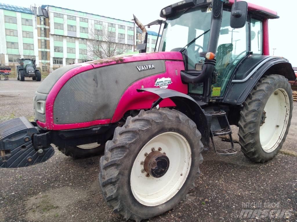 Valtra T 151 E Traktorer