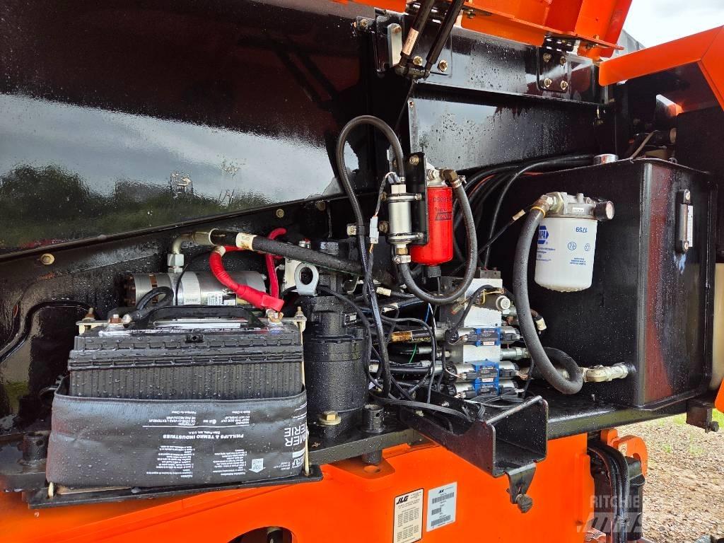 JLG 660 SJ Teleskop bomliftar