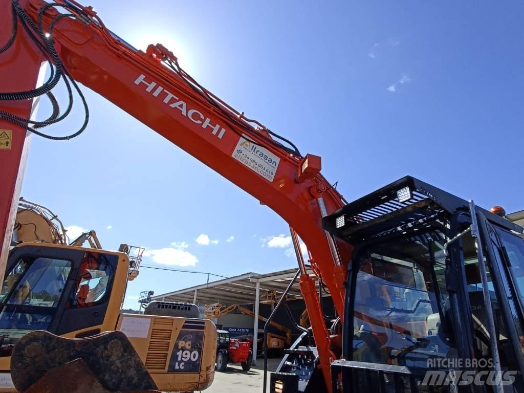 Hitachi ZX 135 US-6 Bandgrävare