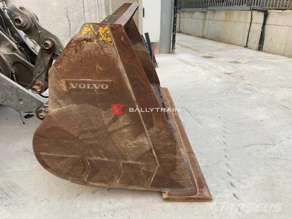 Volvo L 120 H Hjullastare