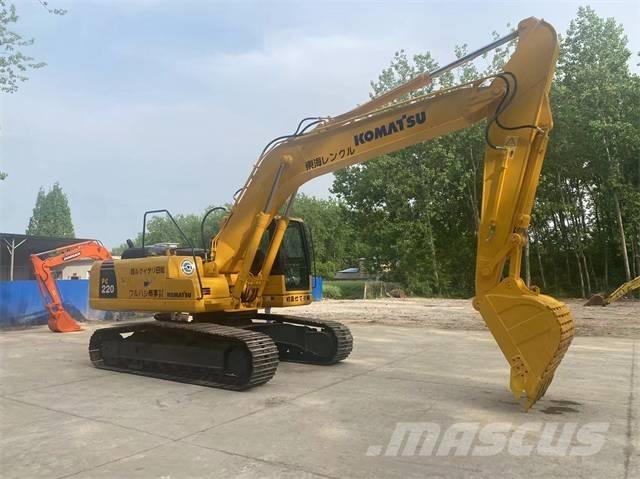 Komatsu PC 220-8 Bandgrävare