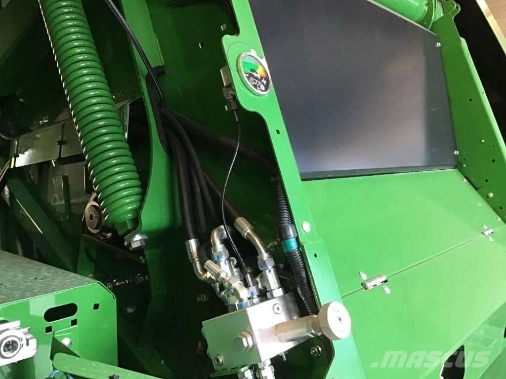 John Deere V461M Rundbalspressar
