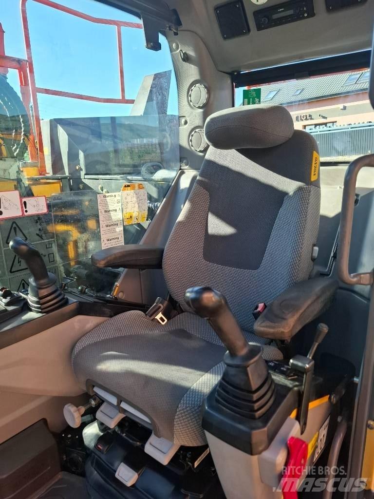 Volvo 145EL Midigrävmaskiner 7t - 12t