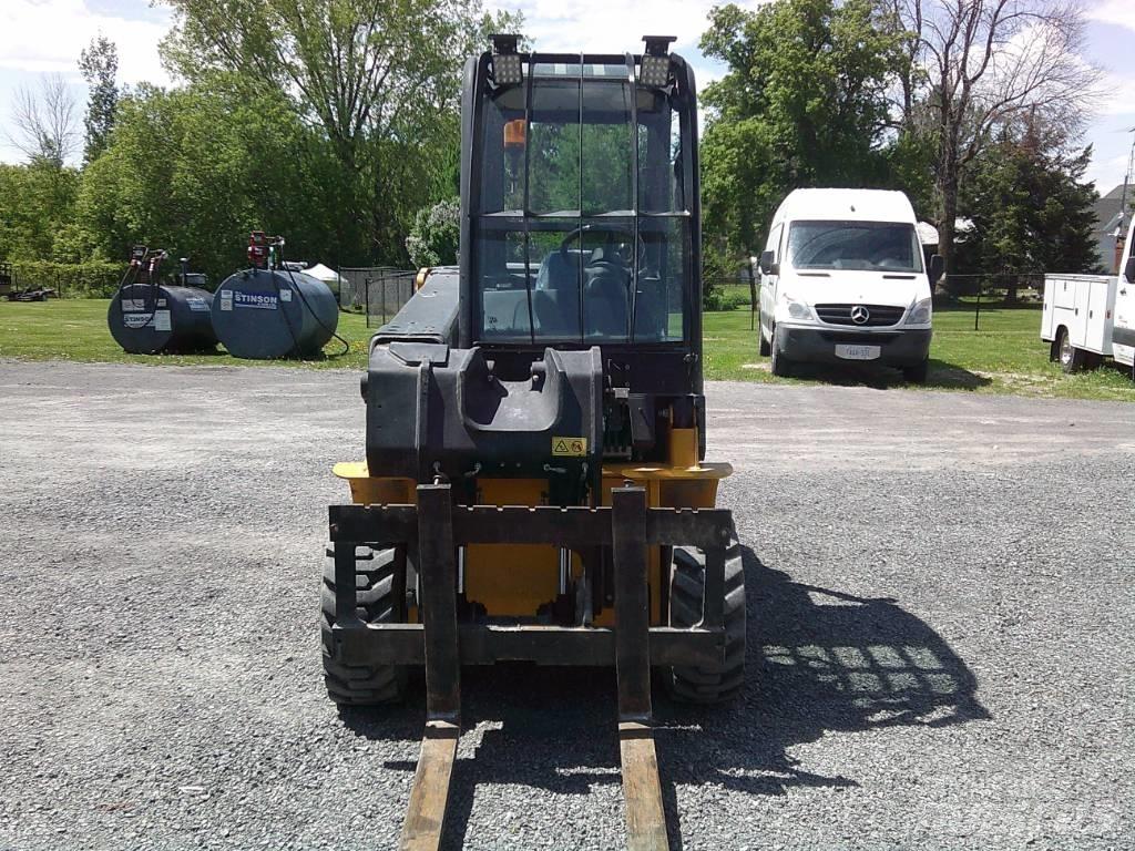JCB 35 D Terrängtruck