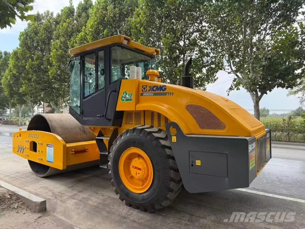 XCMG XS 223 J Envalsvältar