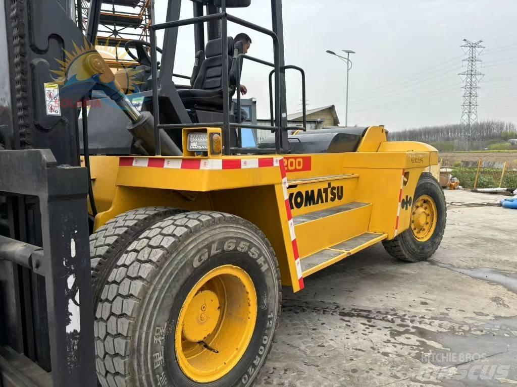 Komatsu FD 200 Dieselmotviktstruckar