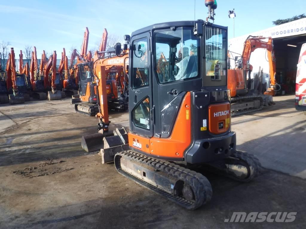 Hitachi ZX 33 U-6 Minigrävare < 7t