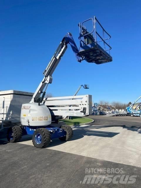 JLG 450 AJ Bomliftar