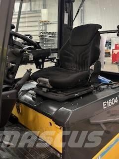 Unicarriers TX3-18L Elmotviktstruckar