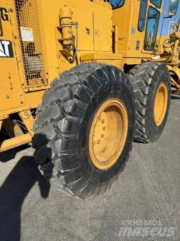 CAT 140G Väghyvlar