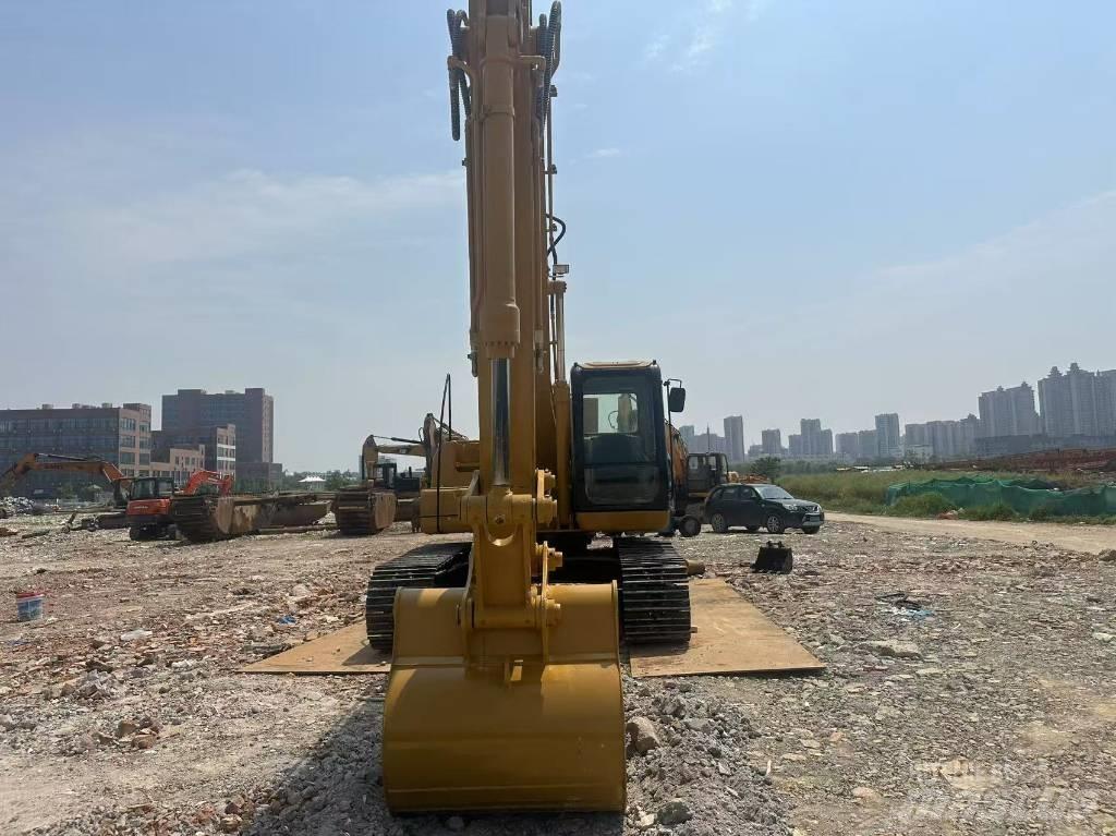 CAT 320 C L Bandgrävare