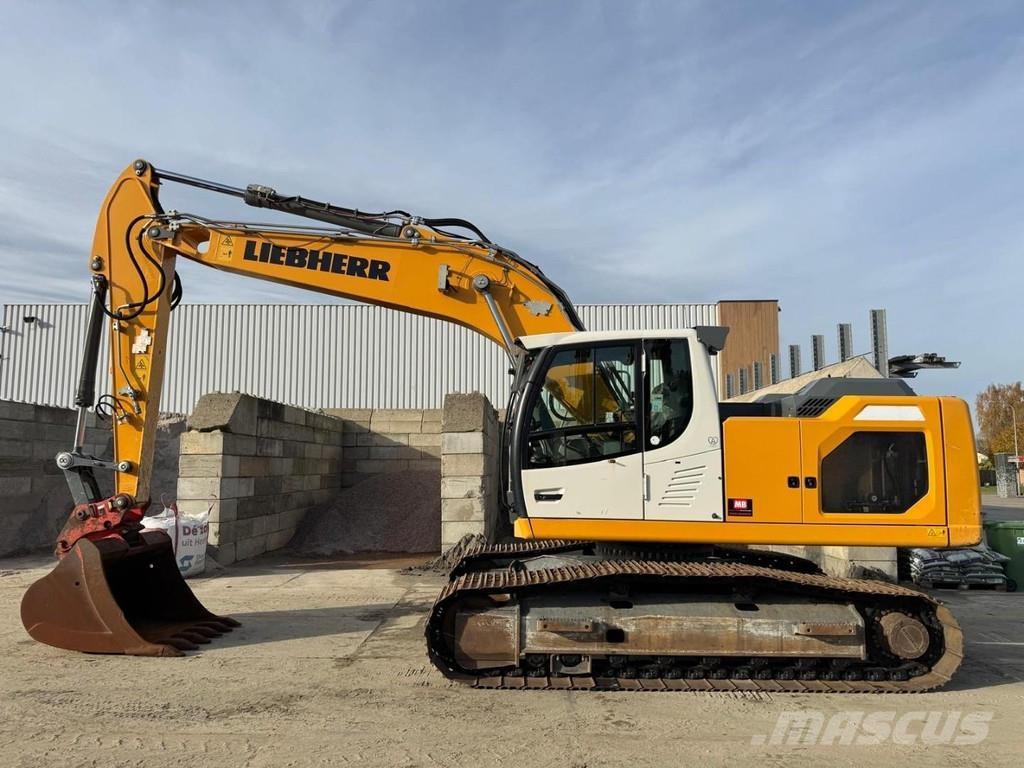Liebherr R922 LC Bandgrävare