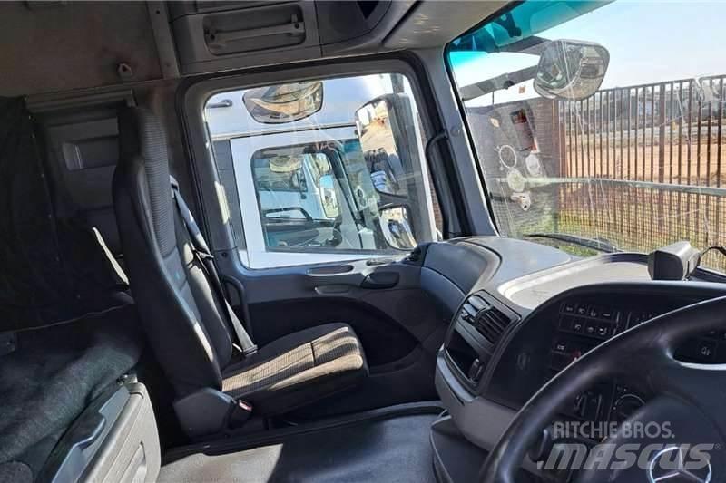 Mercedes-Benz 2644 Övriga bilar