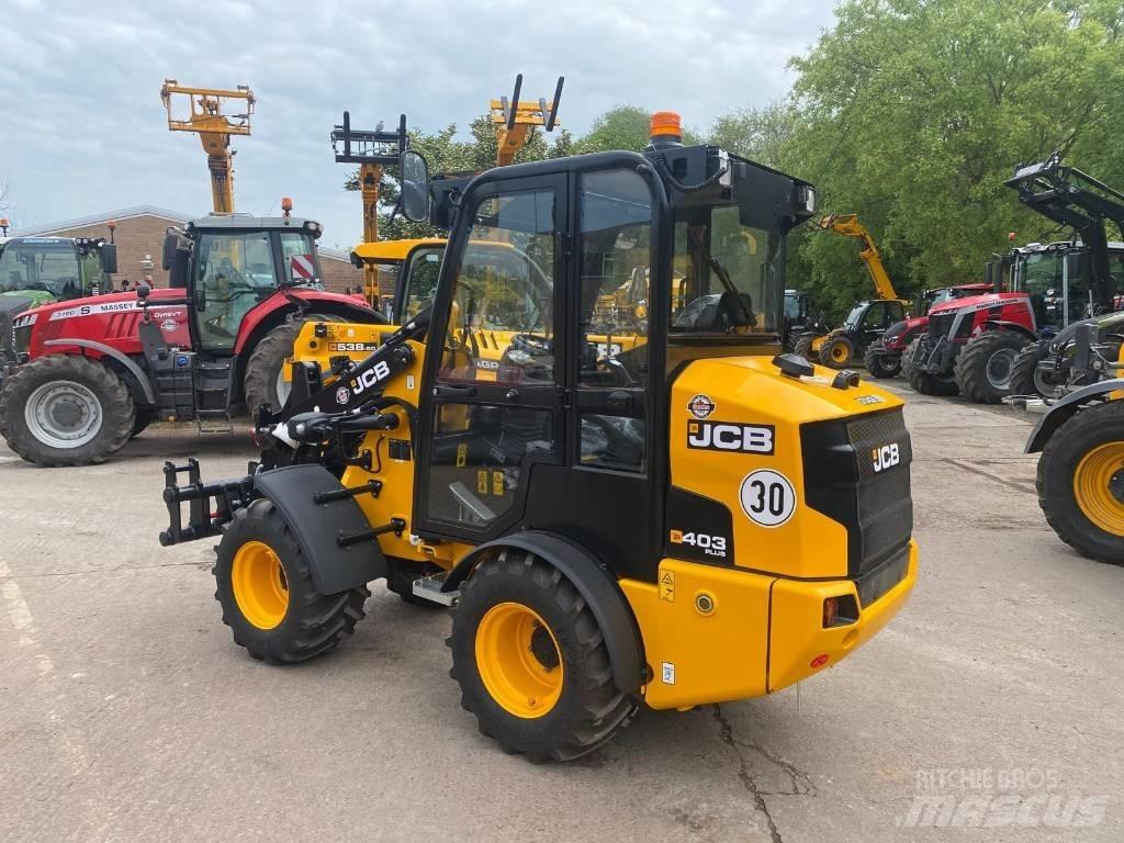 JCB 403 PLUS Redskapsbärare för lantbruk