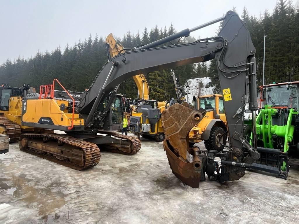 Volvo EC 300 E Bandgrävare