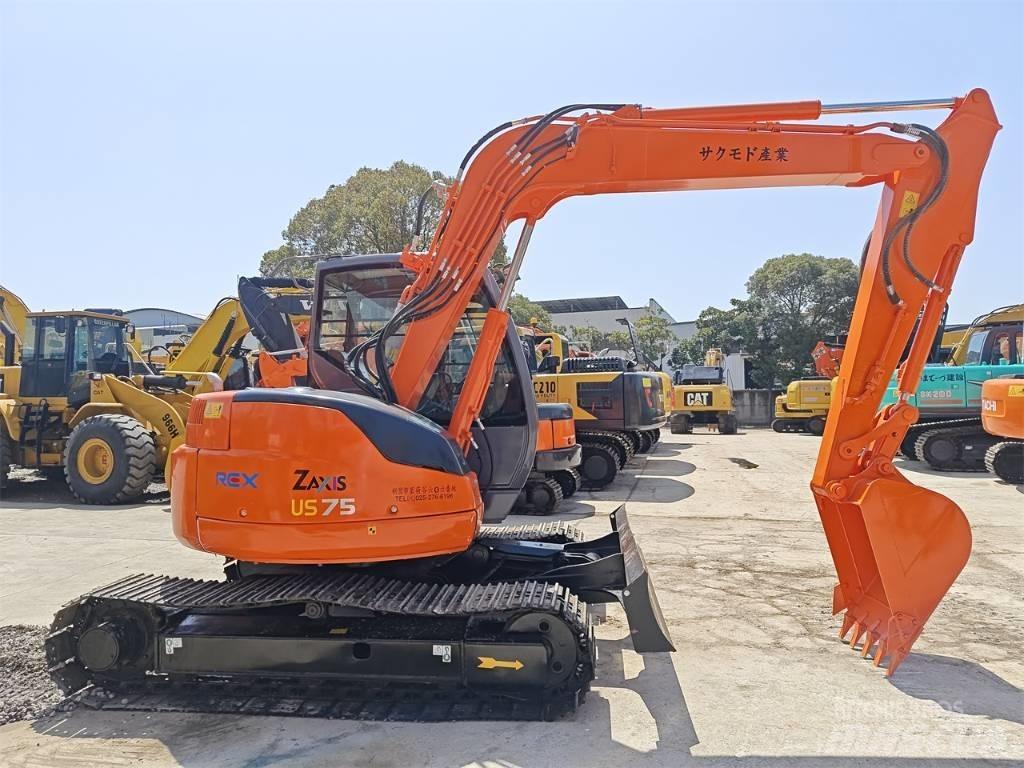 Hitachi ZX 75 Bandgrävare