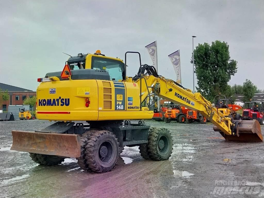 Komatsu PW148-8 Hjulgrävare