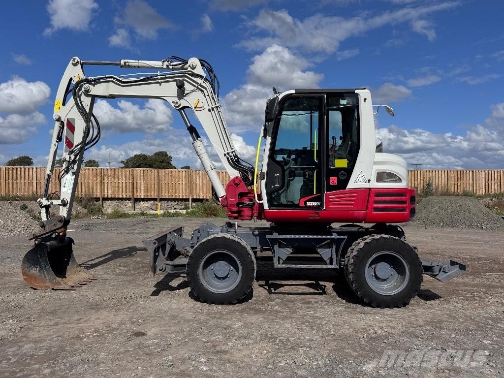 Takeuchi TB 295 W Hjulgrävare