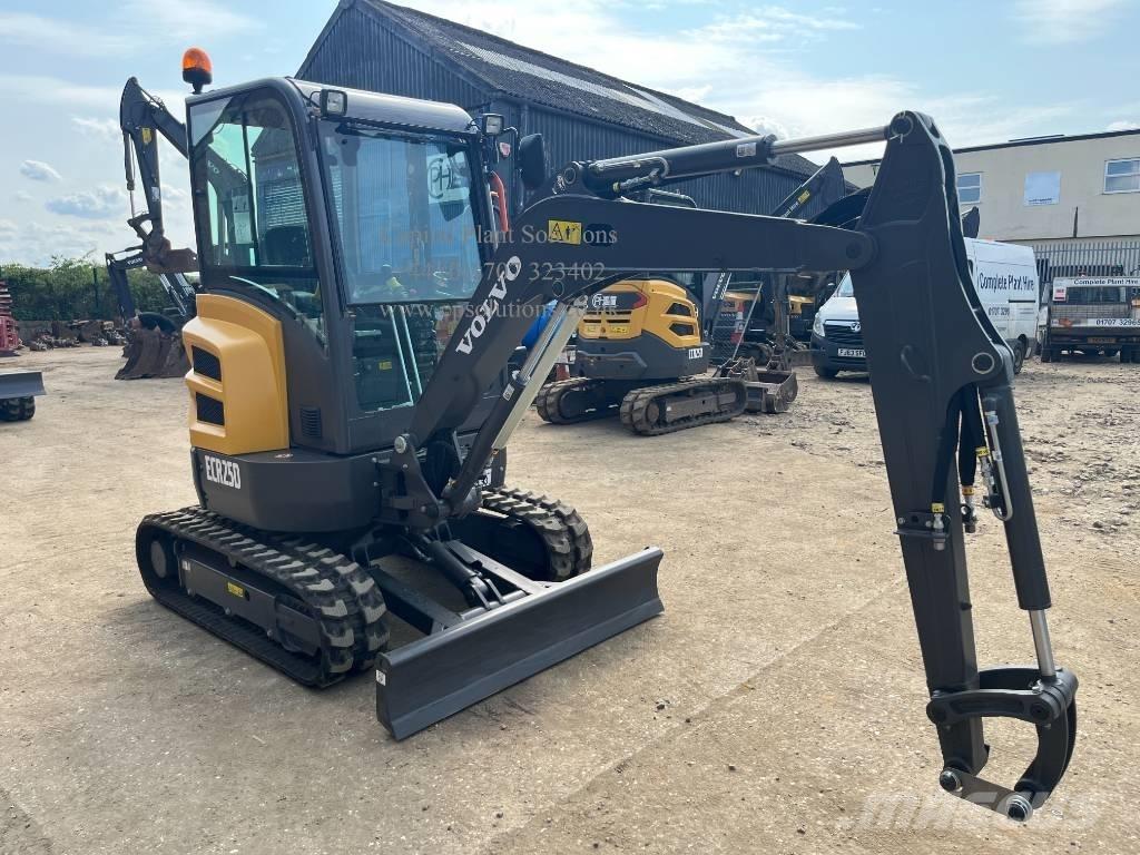 Volvo ECR 25 D Minigrävare < 7t
