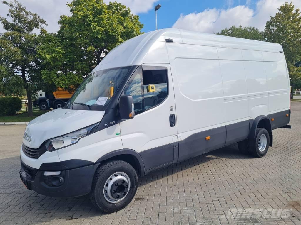 Iveco 70C 18 D brief Minibussar
