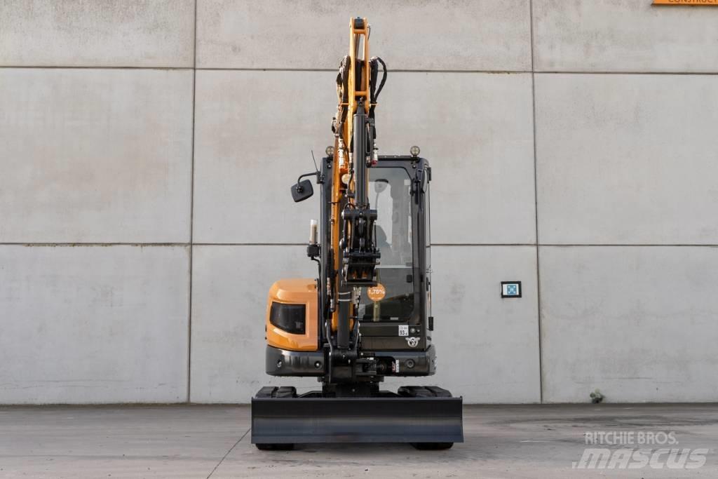 CASE CX 35D Minigrävare < 7t